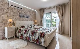 Anastasia Residence Sea View